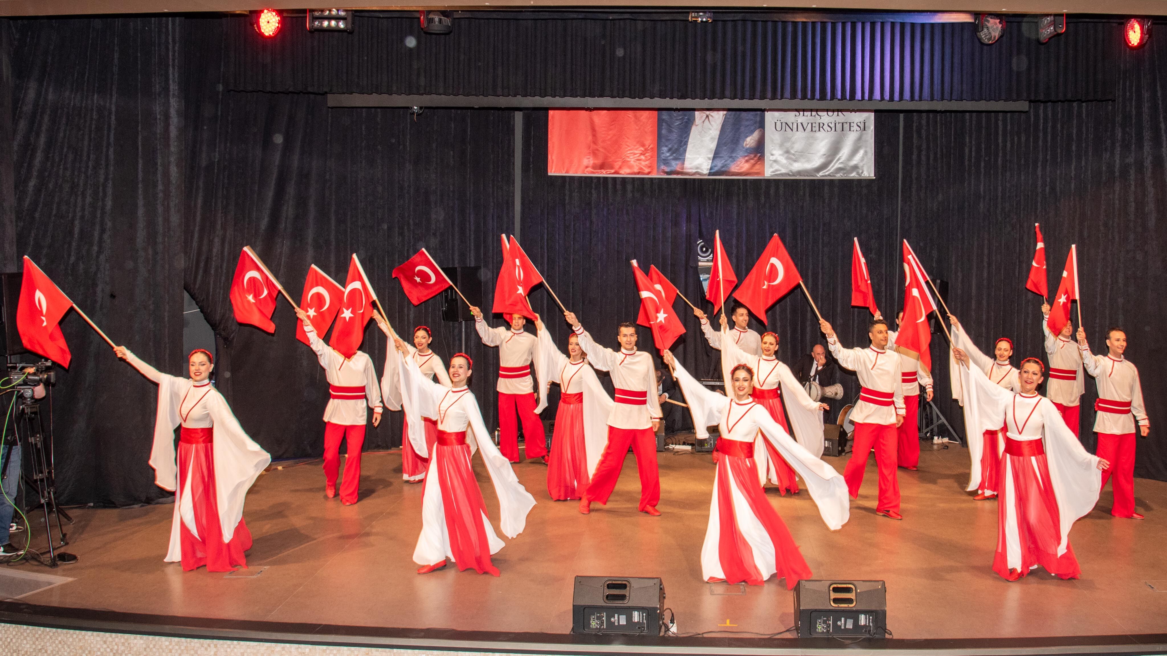 Selçuk Üniversitesi, Hukuk Fakültesi Mezunlarını Buluşturdu (3)