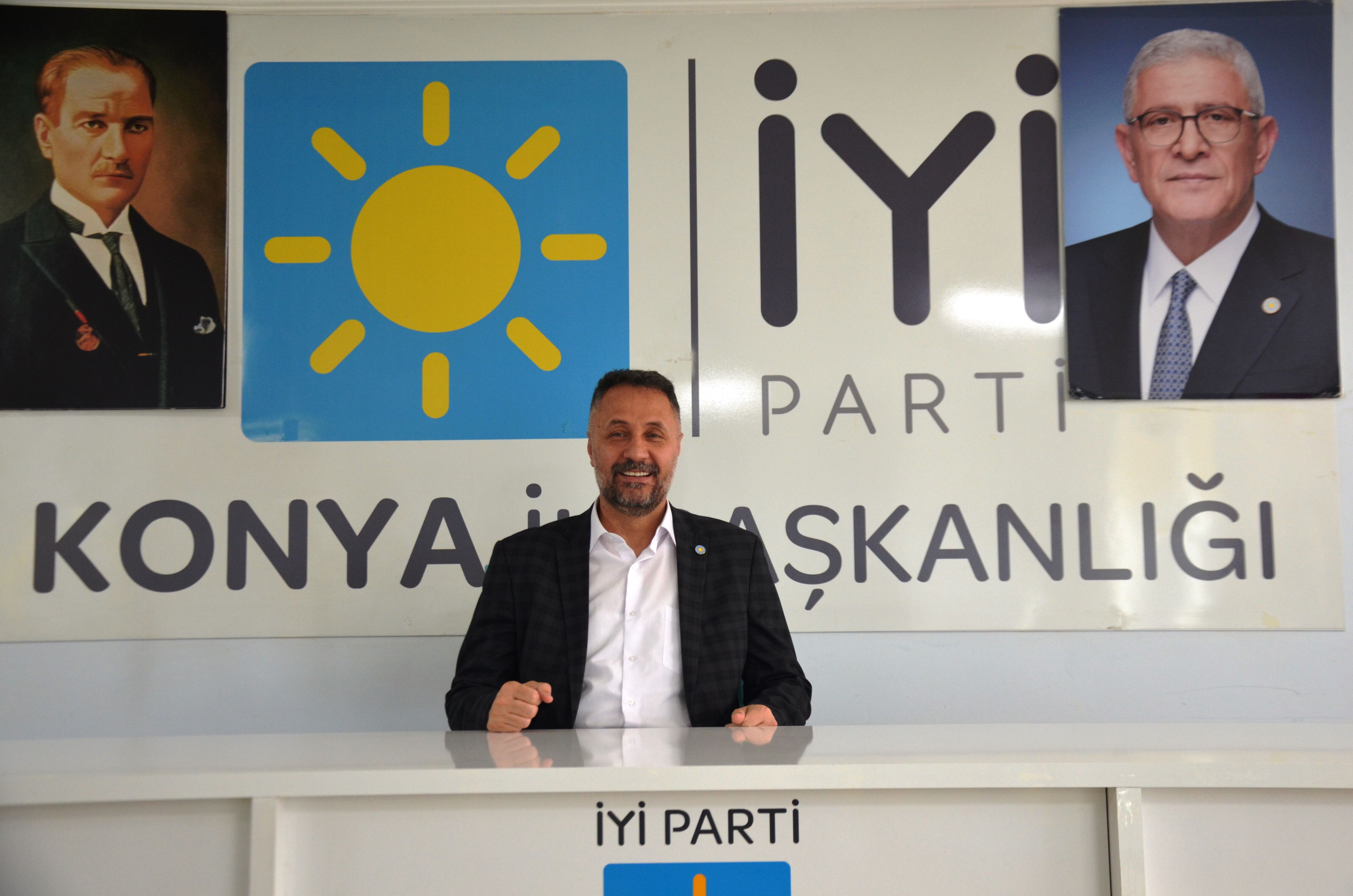 İyi̇ Parti̇ Konya İl Başkani Ali̇ Anlaş Fotolari (1)