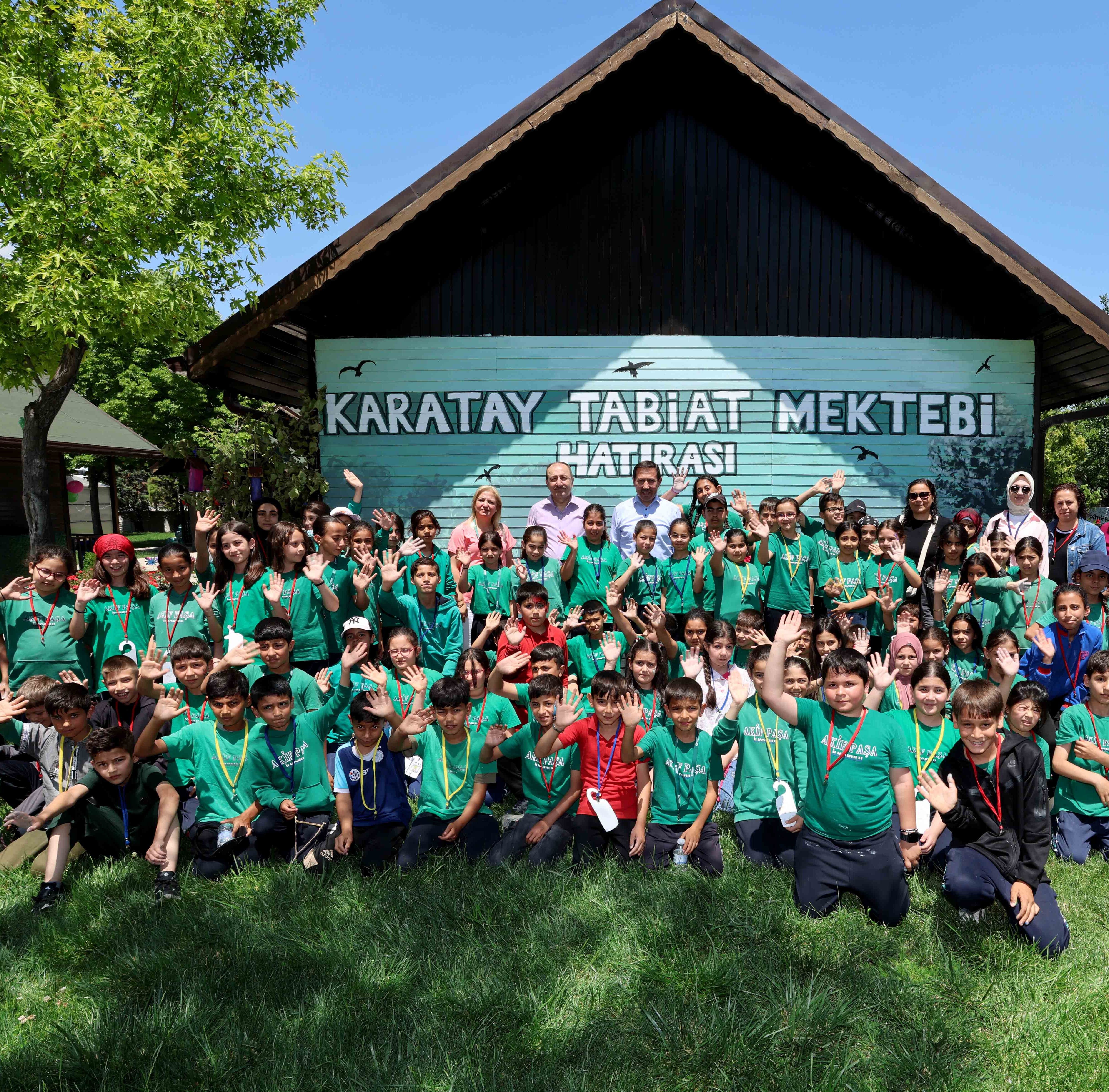 Karatay Tabi̇at Mektebi̇’nde Eği̇ti̇m Dönemi̇ Coşkuyla Tamamlandi (2)