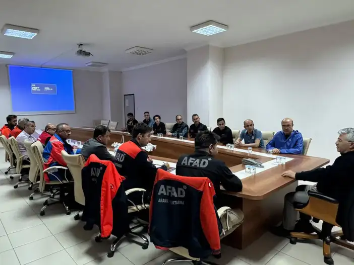 Konya Aksehiri Sel Vurdu Evleri Is Yerlerini Ve Garajlari Su Basti 002