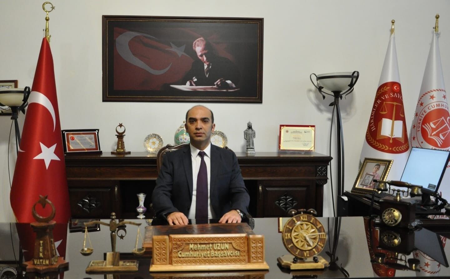 Kutahya Cumhuriyet Bassavcisi Mehmet Uzun 1631528129096