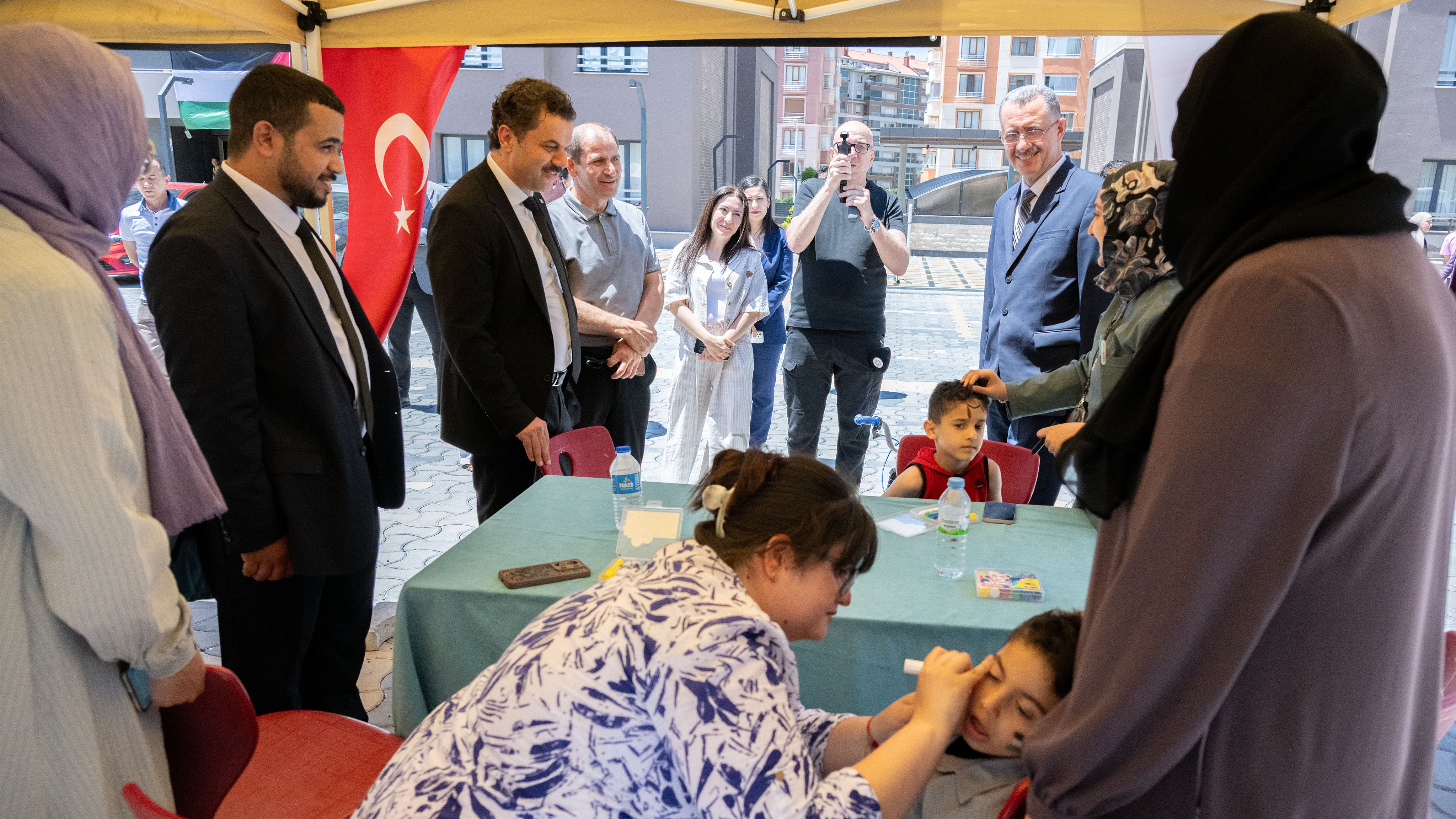 Selçuk Üniversitesinden Filistinli Çocuklara Sağlık Ve Dayanışma Eli (3)