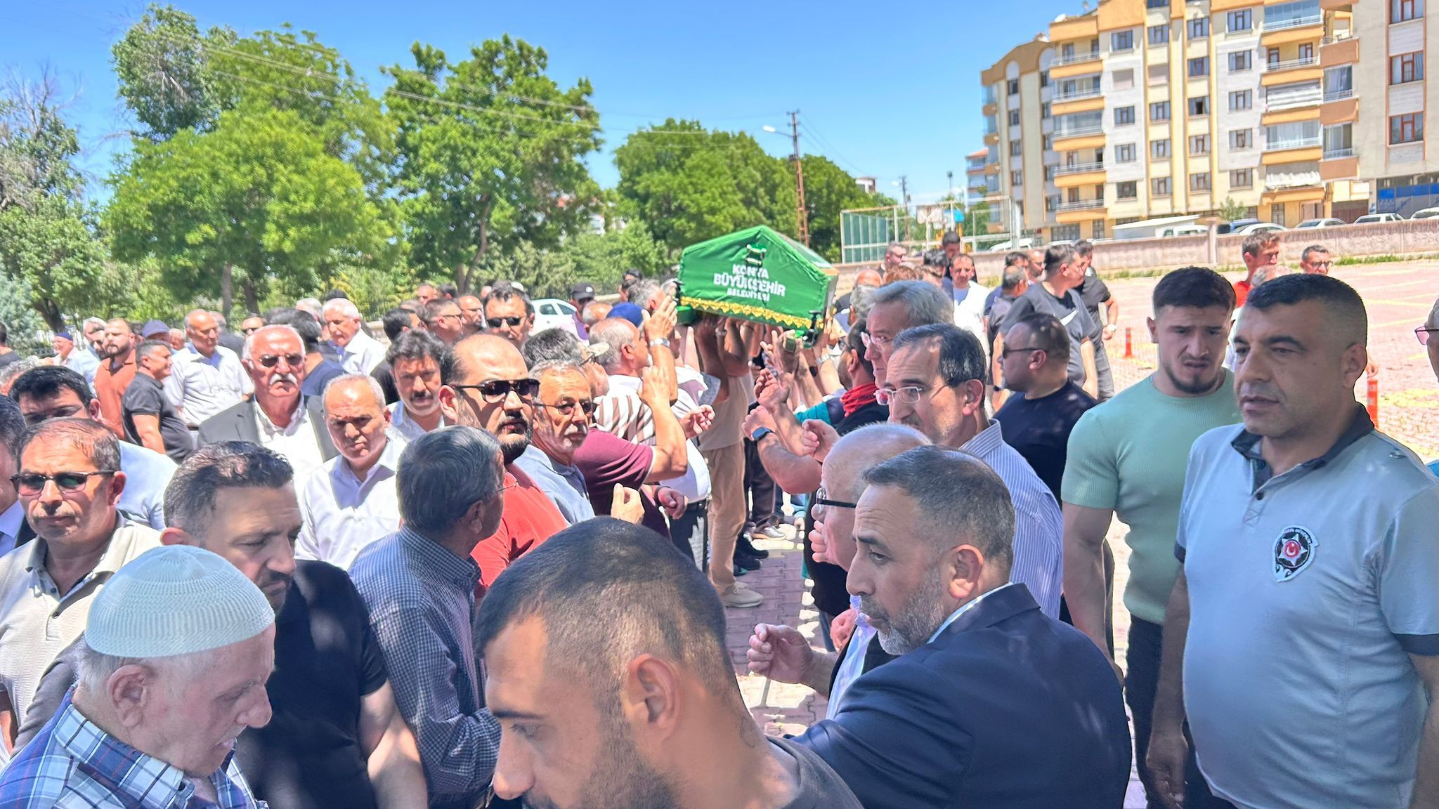 Konya İl Millî Eğitim Müdürlüğü personeli Ali Osman Teksöğüt son yolculuğuna uğurlandı