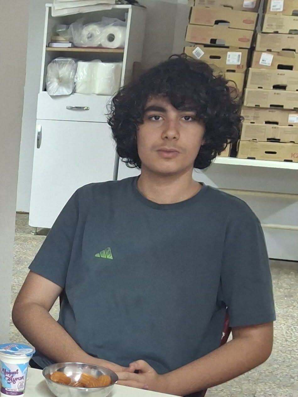 744862964 1008786115374062 2498760404450899278 N.png