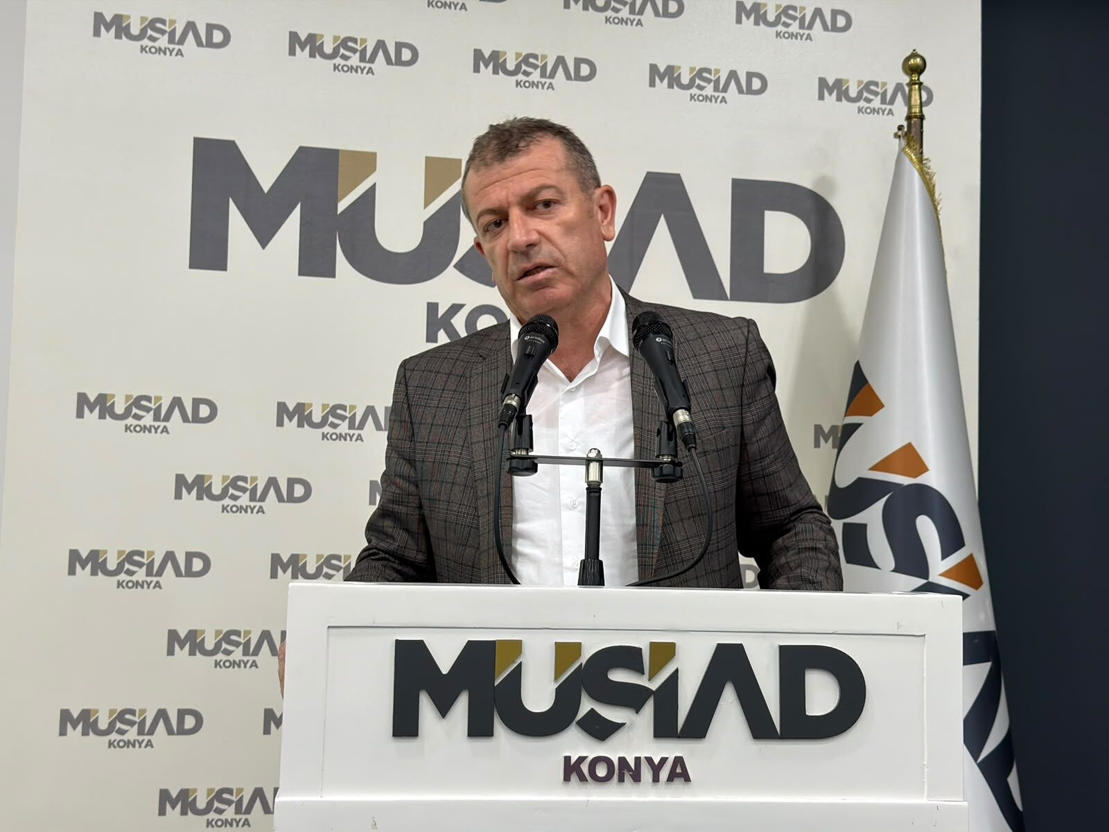 Kazım Öztürk