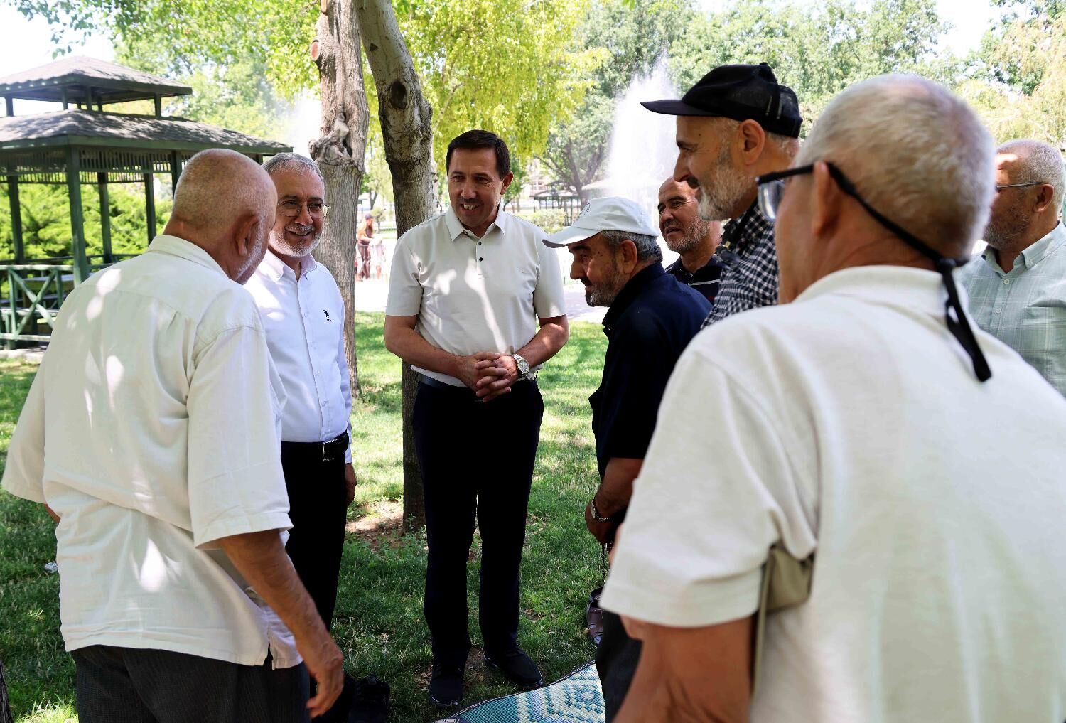Kuran I Kerimi Guzel Okuma Ve Ezber Yarismasinda Katilimcilar Piknikte Bulustu 3.Jpg 1500
