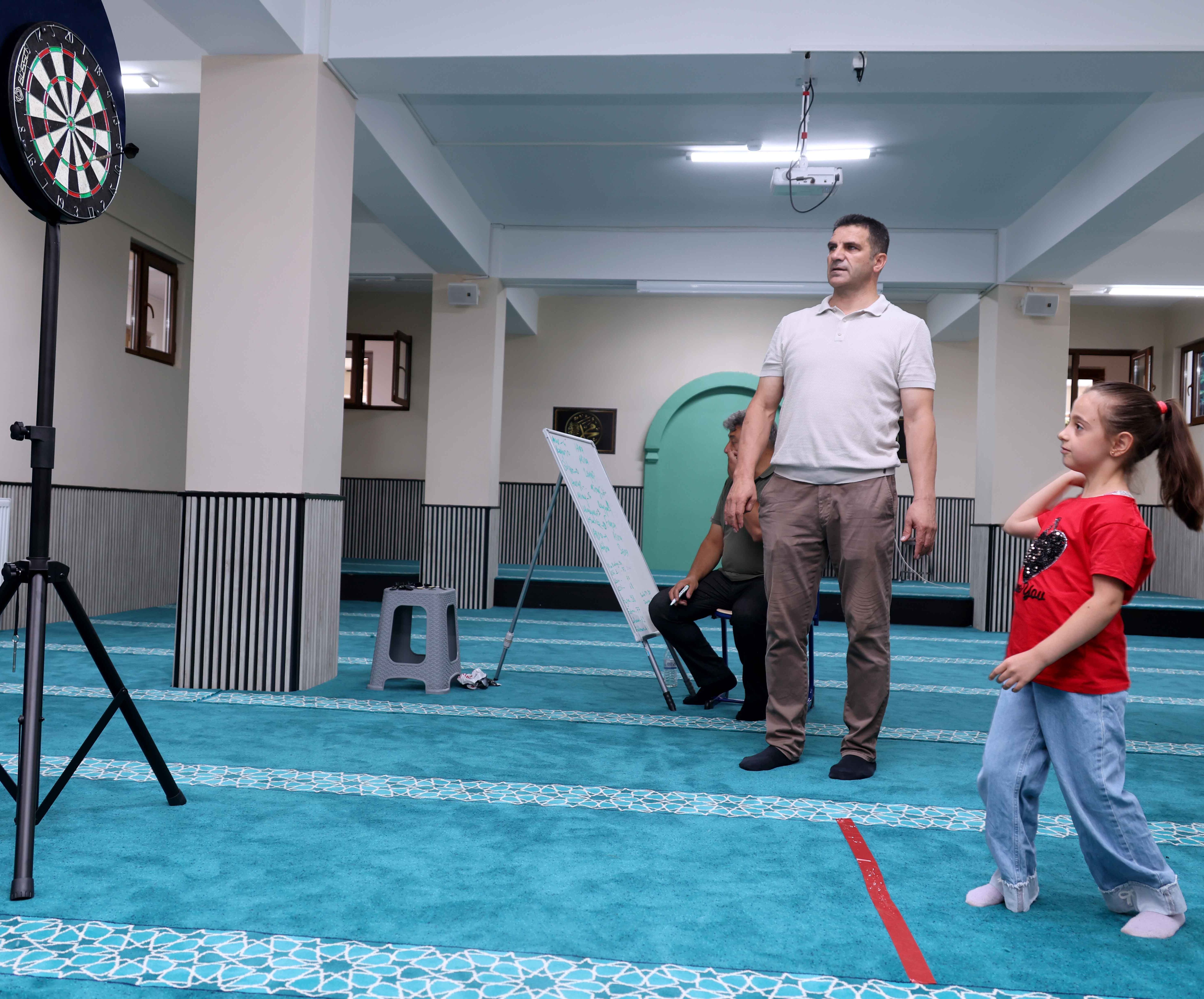 Cami̇ler Ve Kuran Kurslari Arasi Dart Turnuvasi Başladi (4)
