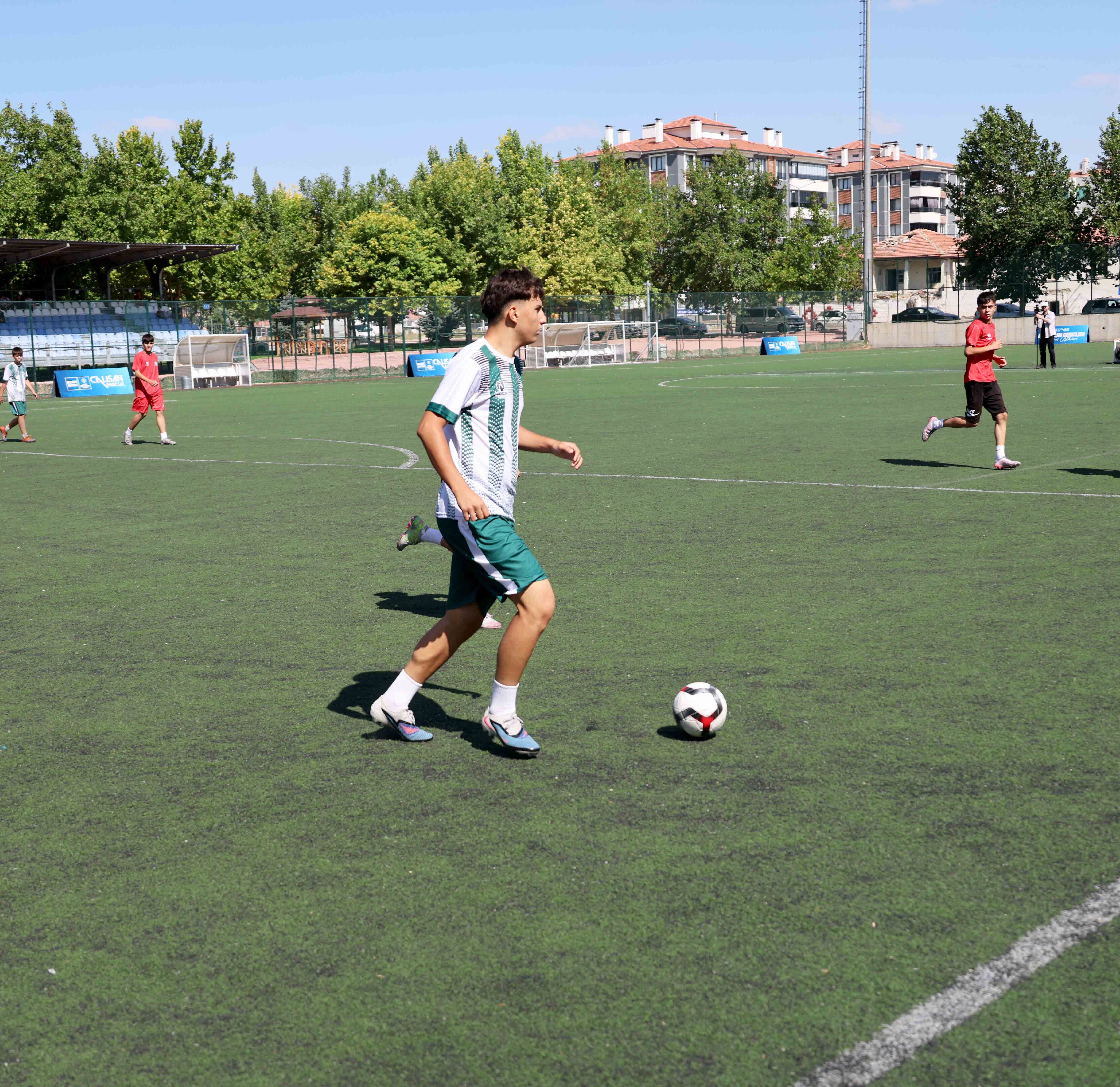 Futbol Ve Dart Turnuvasinda Şampi̇yonlar Belli̇ Oldu (1)