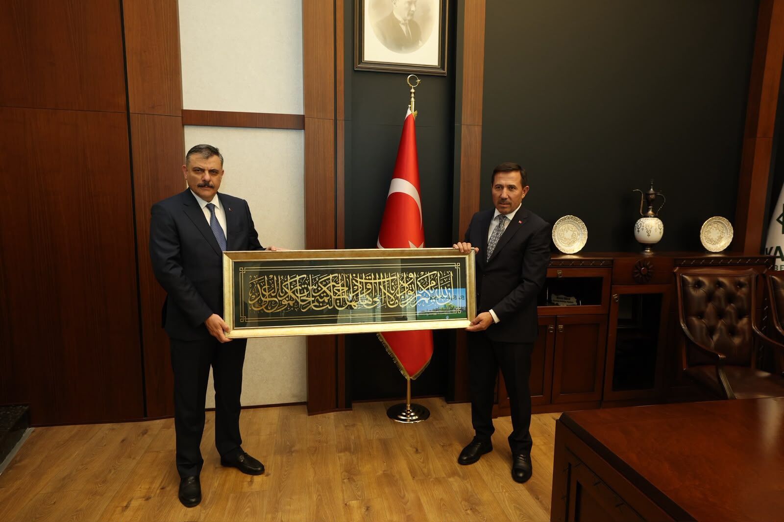 İçi̇şleri̇ Bakani Mustafa Çi̇ftçi̇ Karatay Beledi̇yesi̇’ni̇ Zi̇yaret Etti̇ (1)