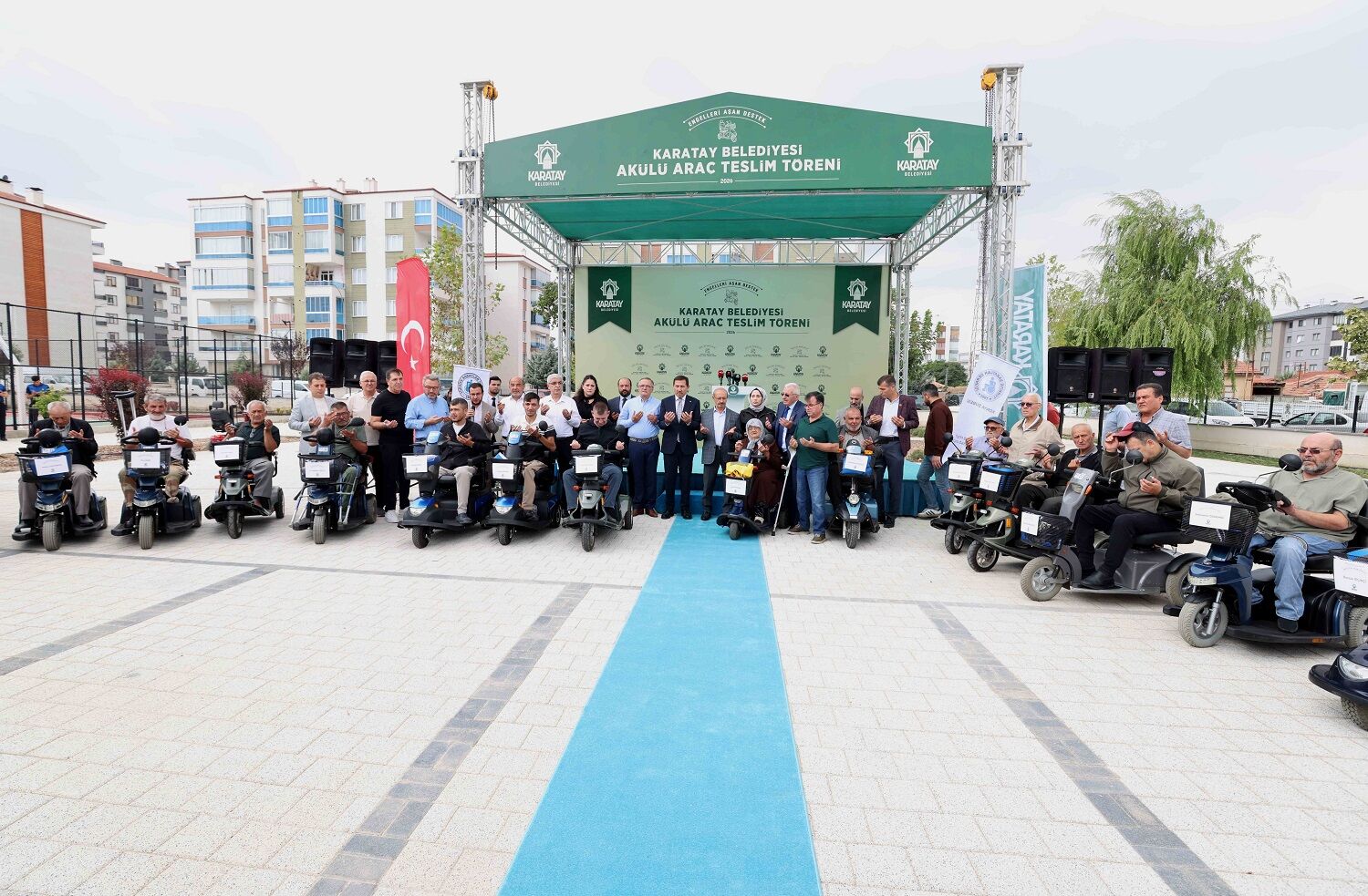 Karatay’da 80 Akülü Araç İhti̇yaç Sahi̇pleri̇ne Tesli̇m Edi̇ldi̇ (11)