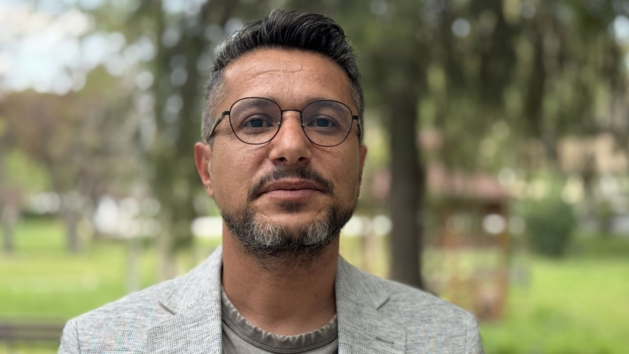 Kırmızı Ve Beyaz Modern Son Dakika Haberleri Youtube Küçük Resmi 2026 08 11T121817.308