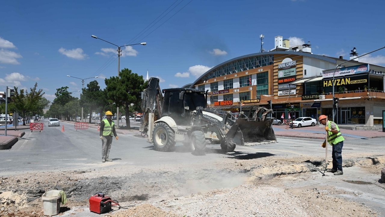 Kırmızı Ve Beyaz Modern Son Dakika Haberleri Youtube Küçük Resmi 2026 08 19T134135.677