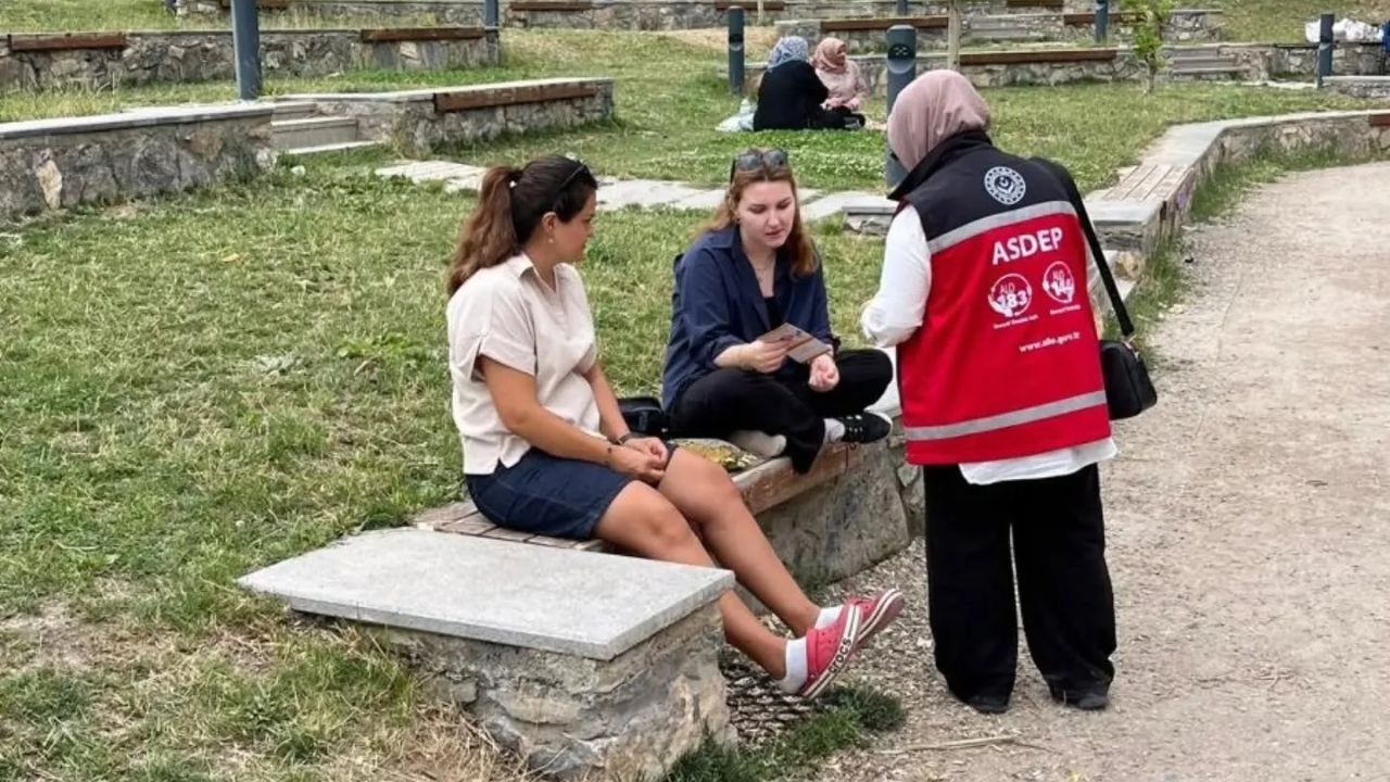 Kırmızı Ve Beyaz Modern Son Dakika Haberleri Youtube Küçük Resmi 2026 08 21T135827.443