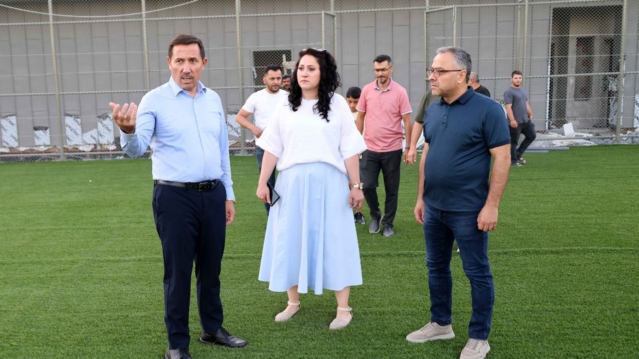 Kırmızı Ve Beyaz Modern Son Dakika Haberleri Youtube Küçük Resmi 2026 08 26T111610.174