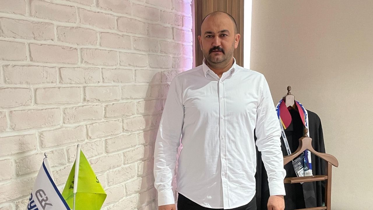 Kırmızı Ve Beyaz Modern Son Dakika Haberleri Youtube Küçük Resmi 2026 08 26T160912.444