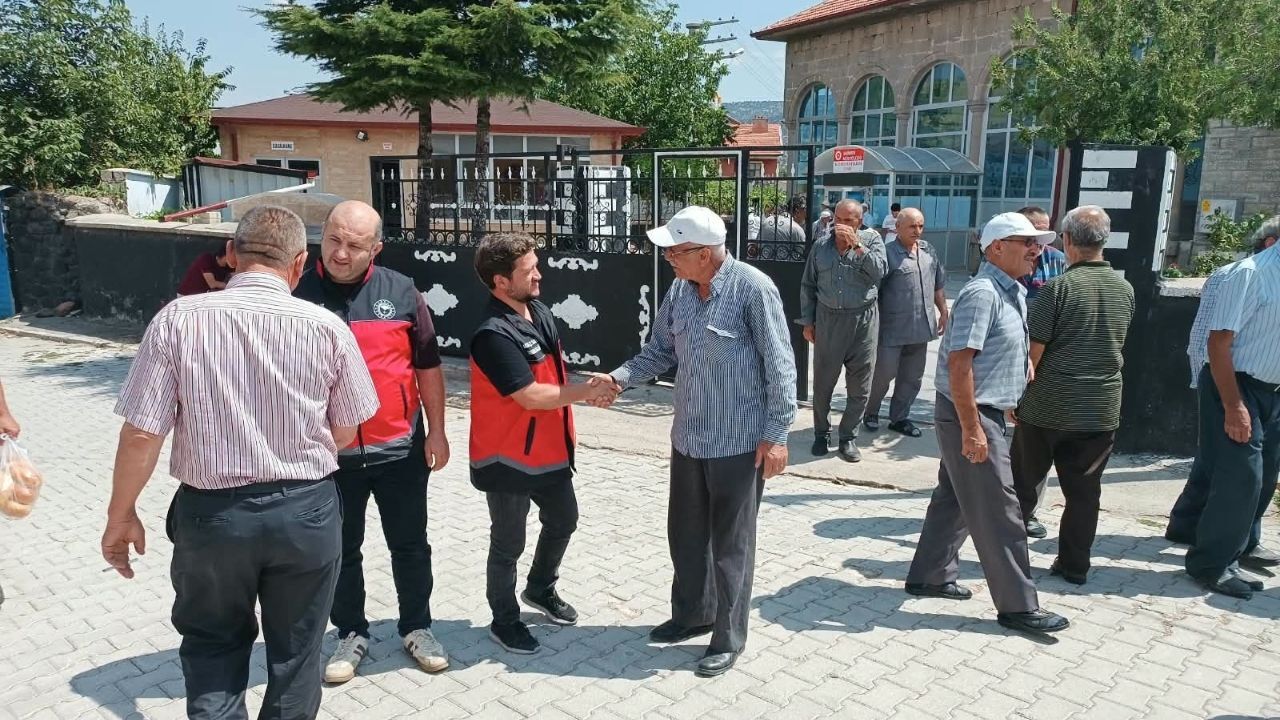 Kırmızı Ve Beyaz Modern Son Dakika Haberleri Youtube Küçük Resmi 2026 08 28T170333.277