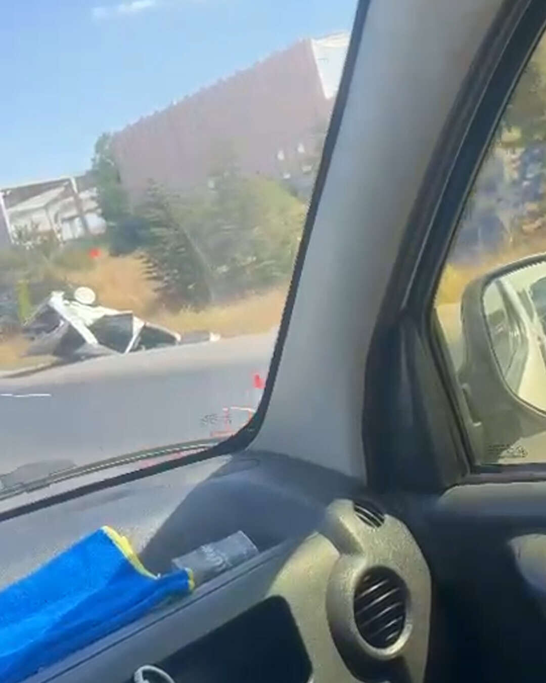 Konyada Zincirleme Kaza 4 Arac Birbirine Girdi Yaralilar Var 001