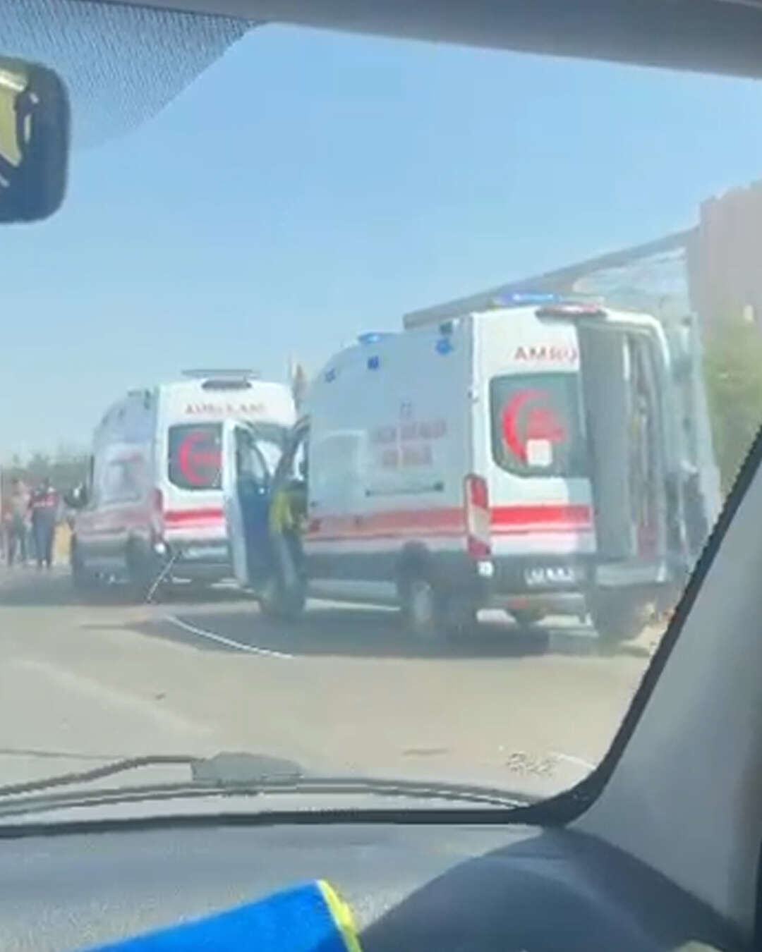 Konyada Zincirleme Kaza 4 Arac Birbirine Girdi Yaralilar Var 002