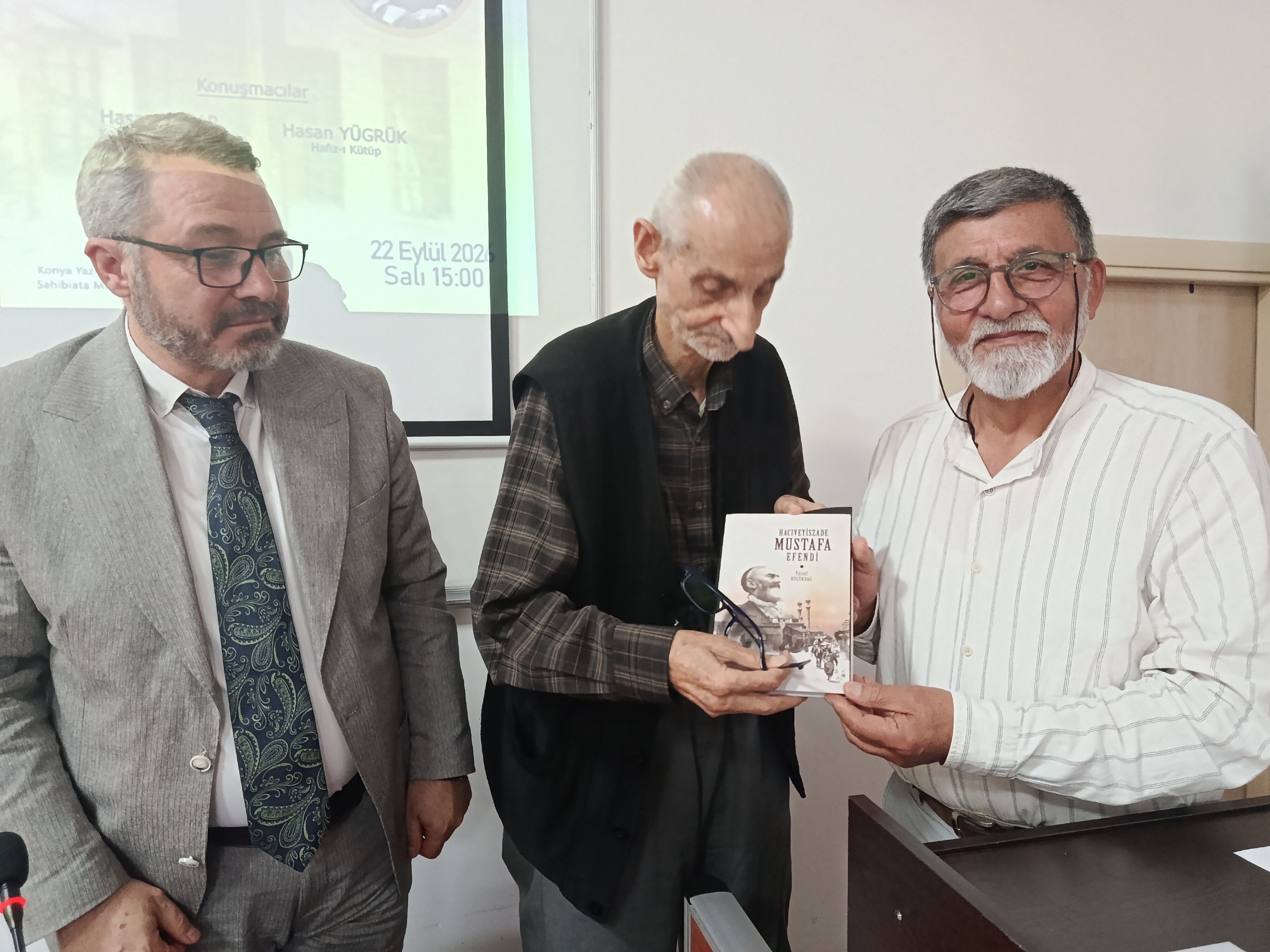 Konya’nın kültür abidesi Ahmet Rasih İzzet Koyunoğlu dualarla anıldı