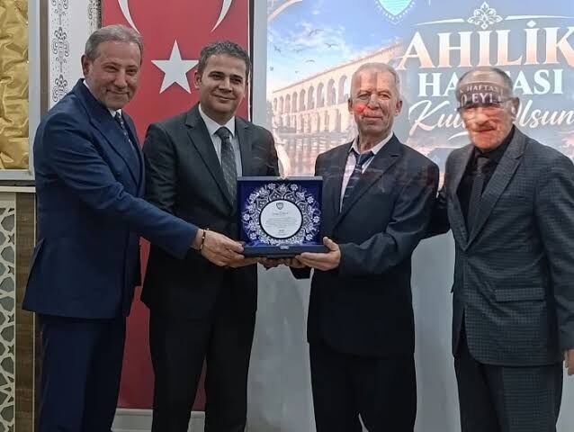 Beyşehir’de ahilik geleneği yaşatılıyor: Yılın ahileri ödüllerine kavuştu!