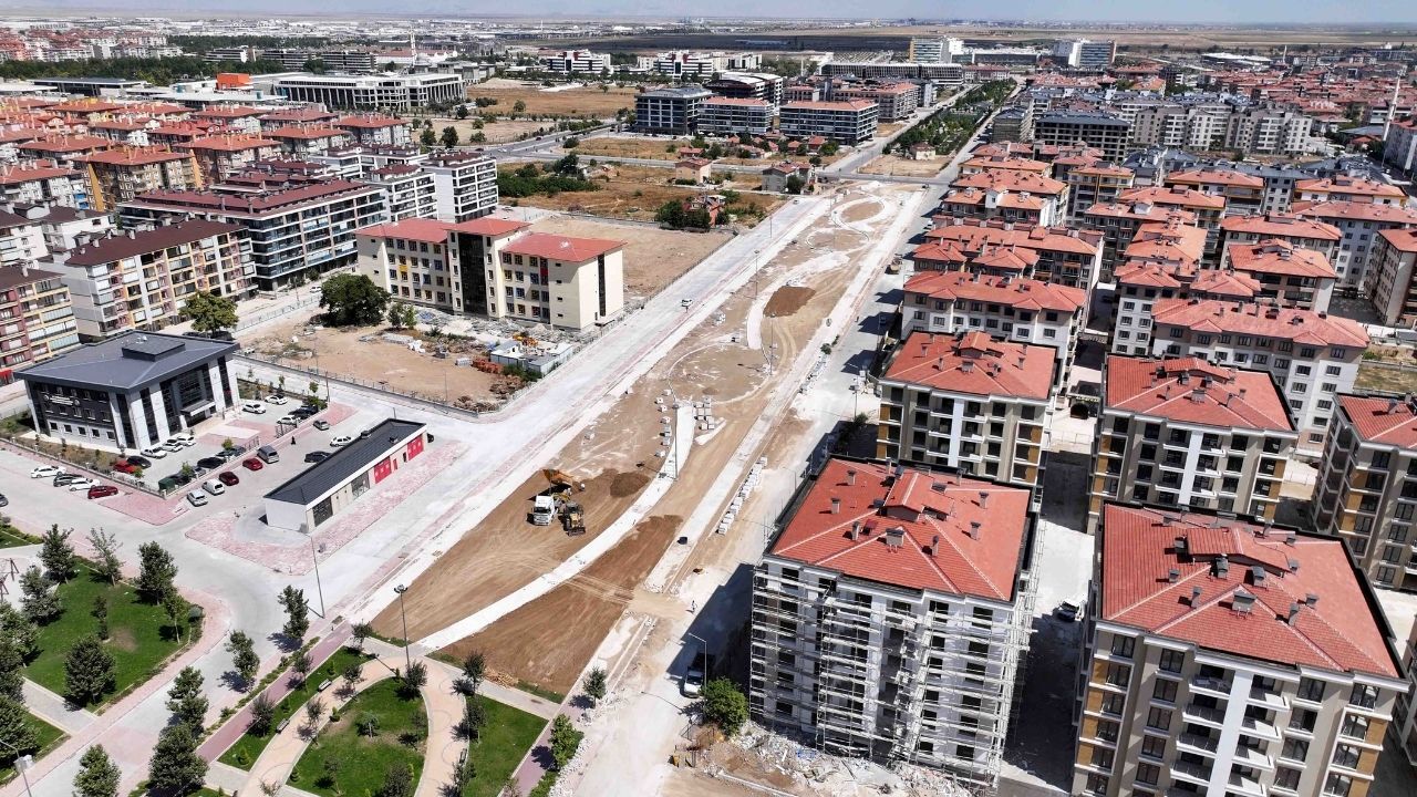 Kırmızı Ve Beyaz Modern Son Dakika Haberleri Youtube Küçük Resmi 2026 09 06T102056.276