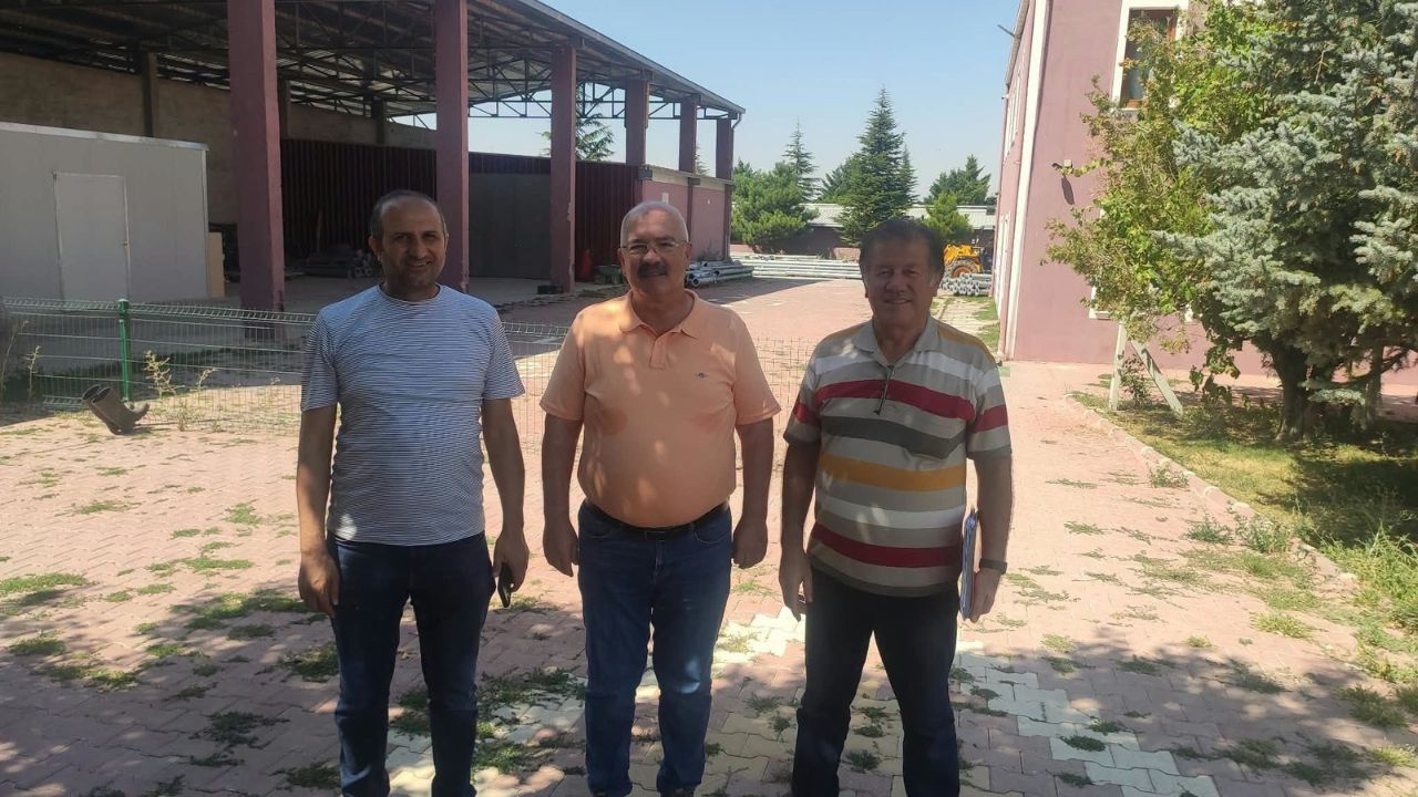 Kırmızı Ve Beyaz Modern Son Dakika Haberleri Youtube Küçük Resmi 2026 09 17T133131.413