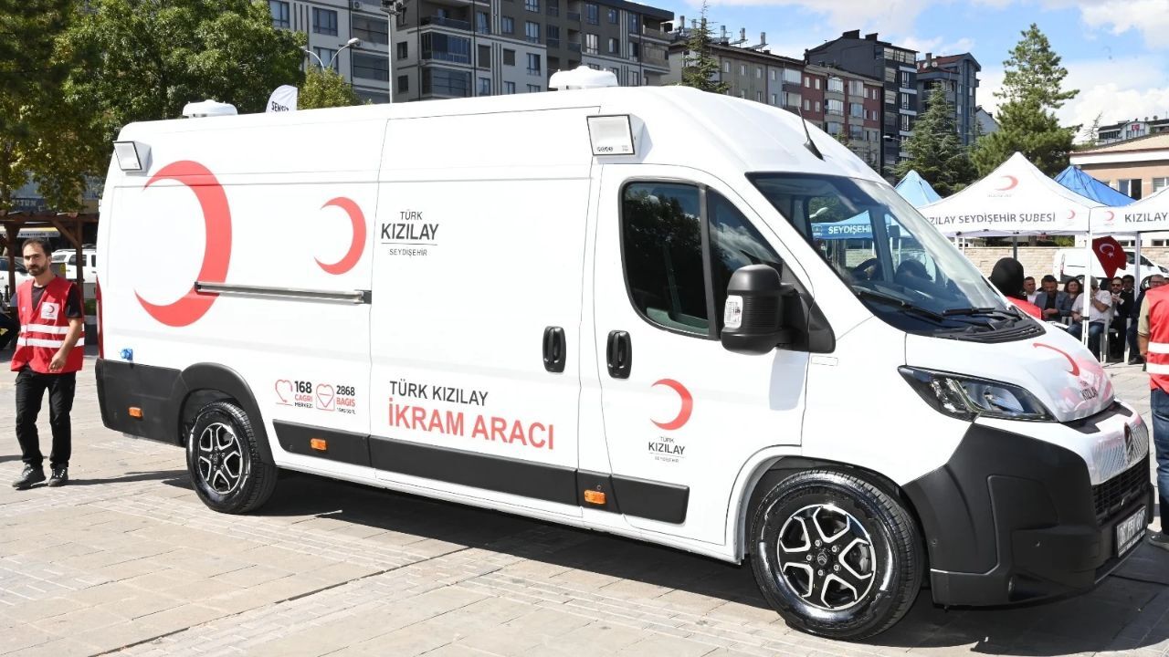 Kırmızı Ve Beyaz Modern Son Dakika Haberleri Youtube Küçük Resmi 2026 09 17T153652.115