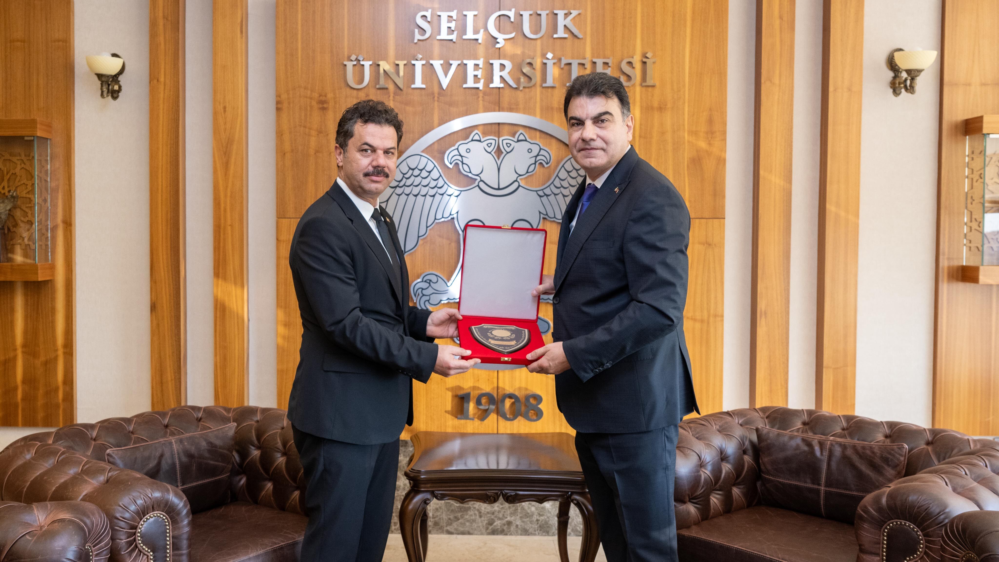 Millî Savunma Bakan Yardımcısı Heybet, Rektör Yılmaz’ı Ziyaret Etti (4)