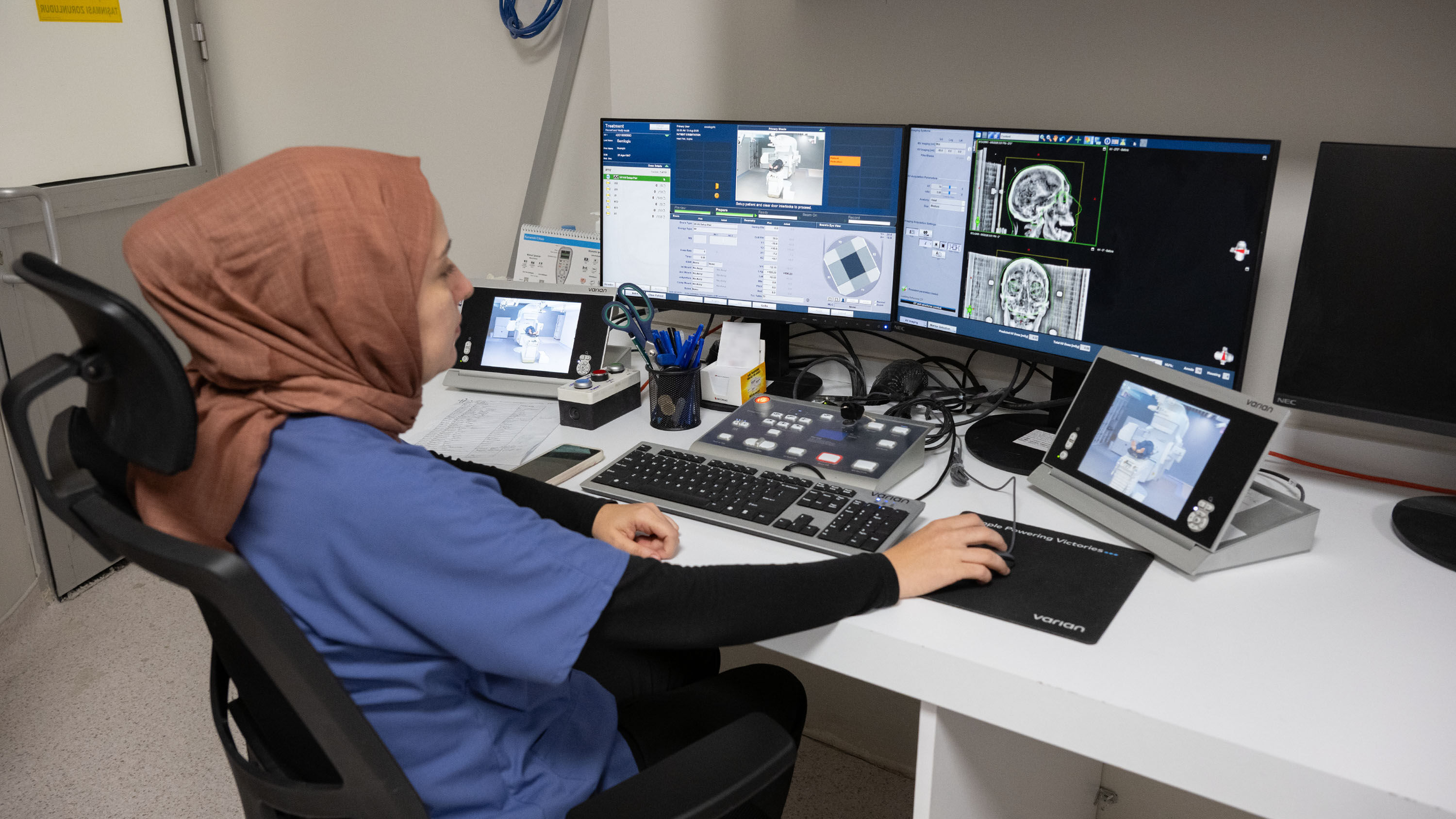 Selçuk Tıp’ta Kanser Tedavisinde Kişiselleştirilmiş Radyoterapi Dönemi 3