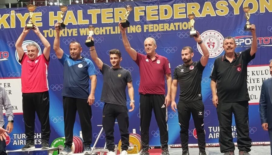Türkiye Genelinde 47 Takım Arasından 6. Sıradayız! 🏆Türkiye Halter Federasyonu Tarafından Düzen 3