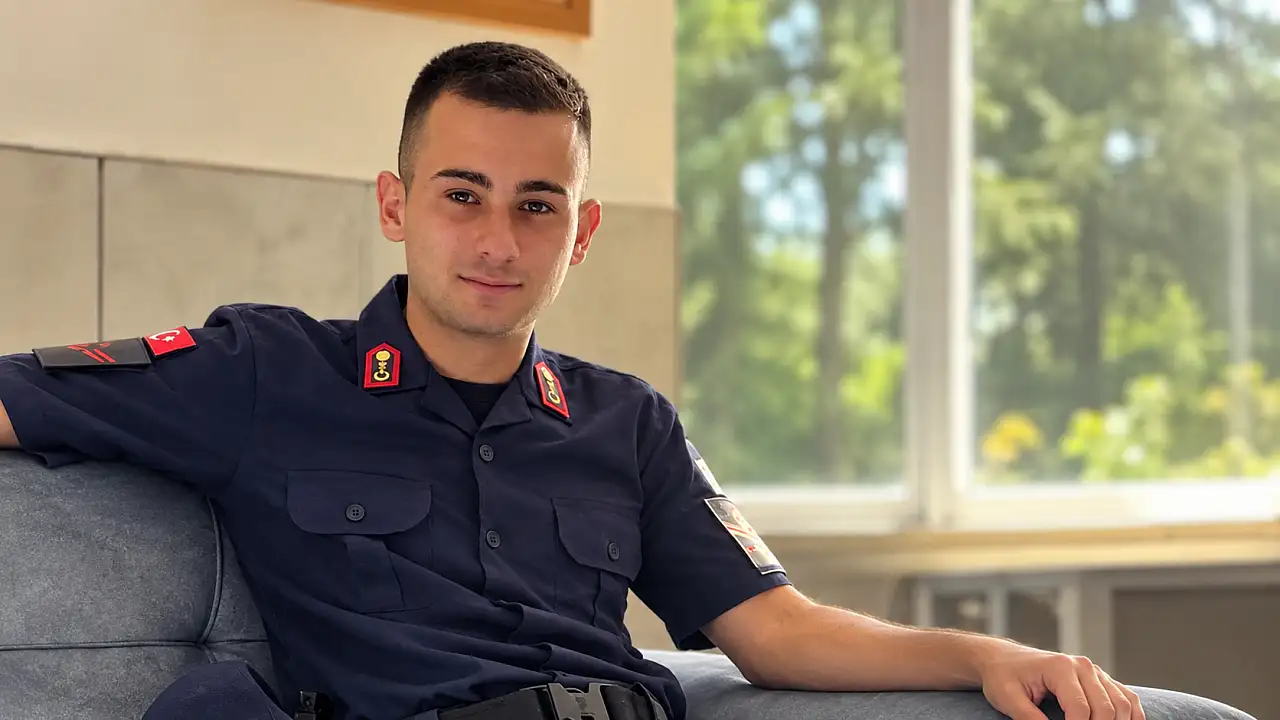 Uzman Çavuş Mustafa Can