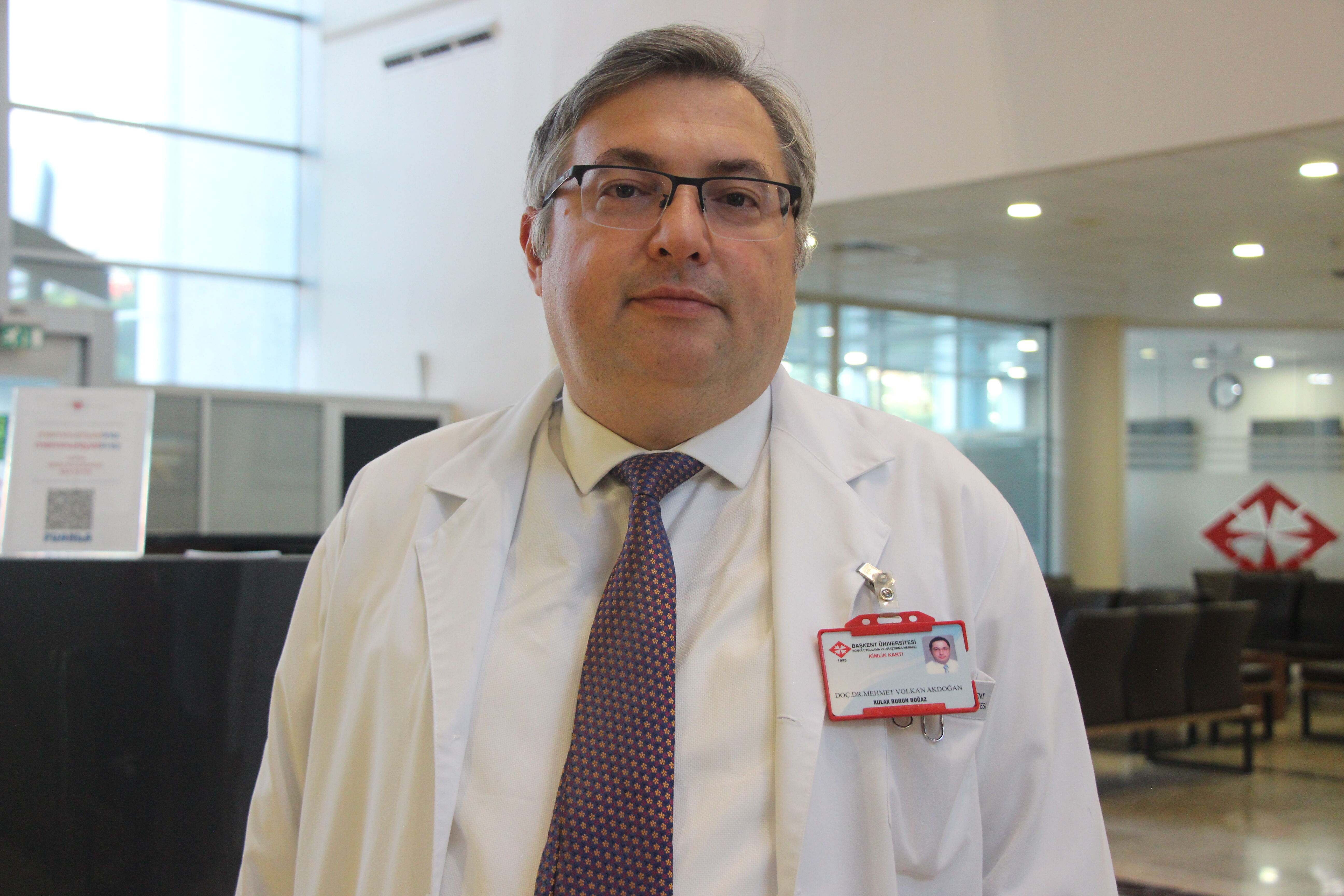 1 Doç. Dr. M. Volkan Akdoğan