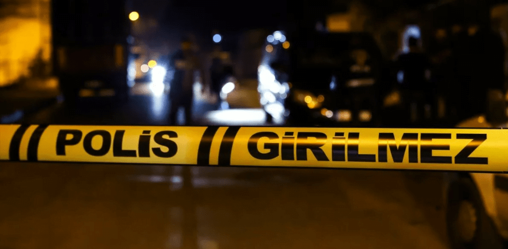 Sarayönü’nde otomobil yoldan çıktı, 2 genç hayatını kaybetti!