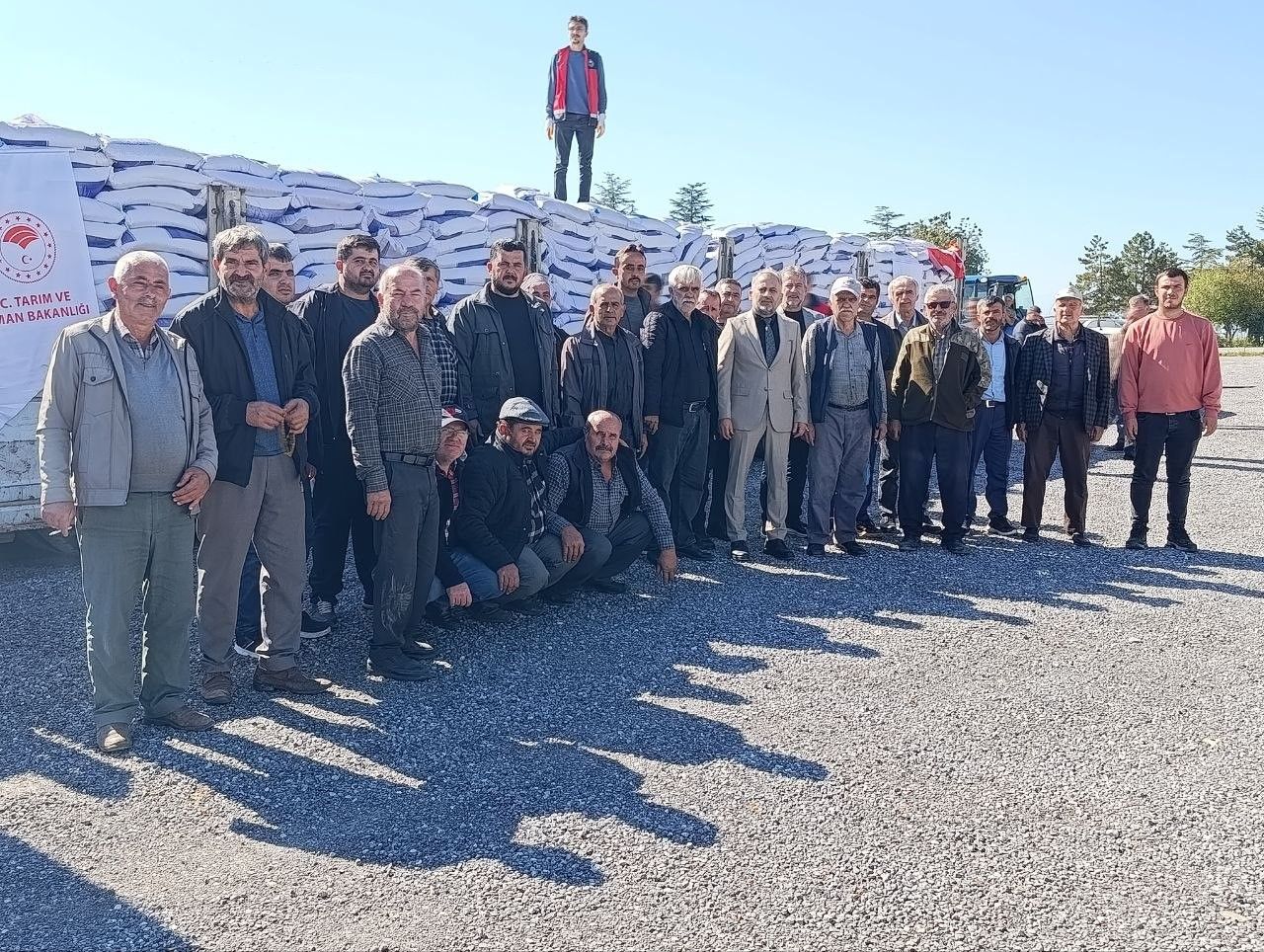 Beyşehir ve Hüyük'te toprak bereketle buluşuyor
