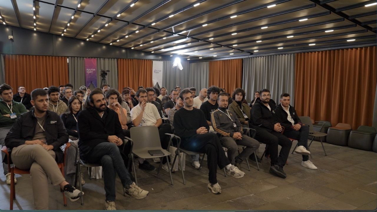 Kırmızı Ve Beyaz Modern Son Dakika Haberleri Youtube Küçük Resmi 2026 10 13T125431.975