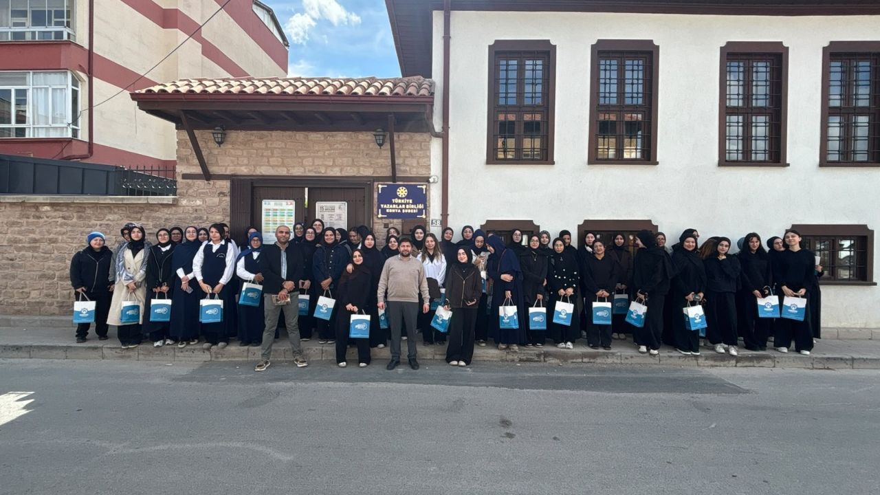 Kırmızı Ve Beyaz Modern Son Dakika Haberleri Youtube Küçük Resmi 2026 10 14T111701.313