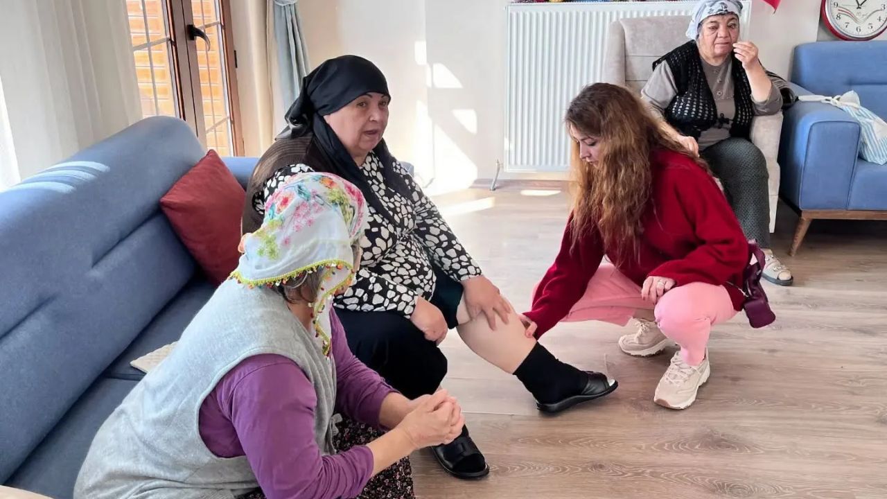 Kırmızı Ve Beyaz Modern Son Dakika Haberleri Youtube Küçük Resmi 2026 10 14T135630.418