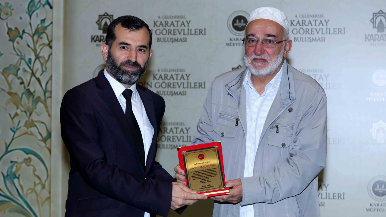 Kırmızı Ve Beyaz Modern Son Dakika Haberleri Youtube Küçük Resmi (4)-44